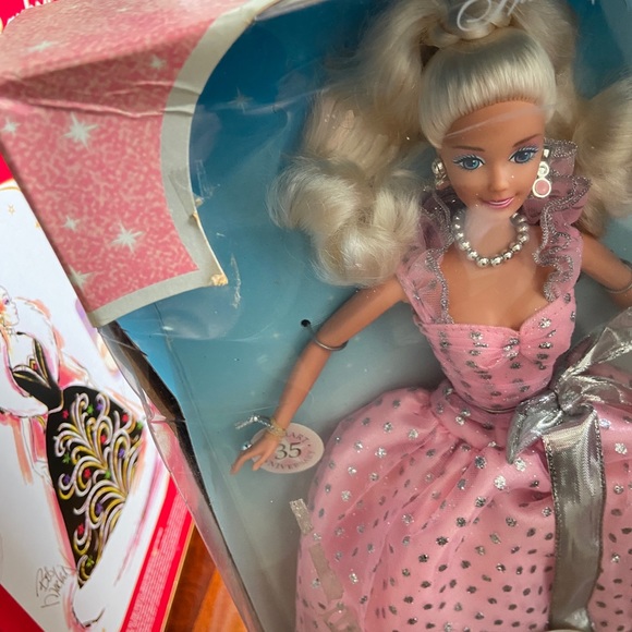 The 35th Anniversary Barbie Doll 1997 Walmart Special Edition collectib… - Picture 8 of 8